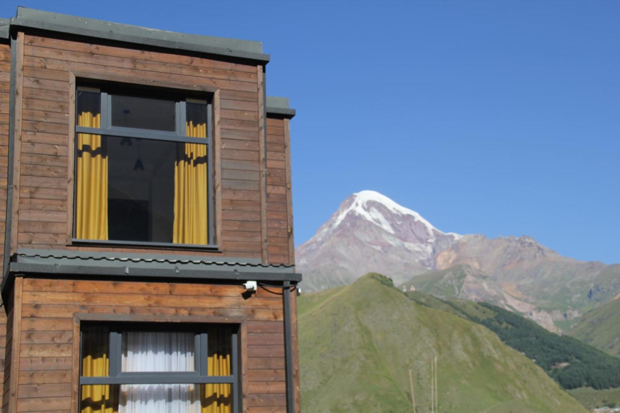 Melodia Kazbegi Hotel Eksteriør billede